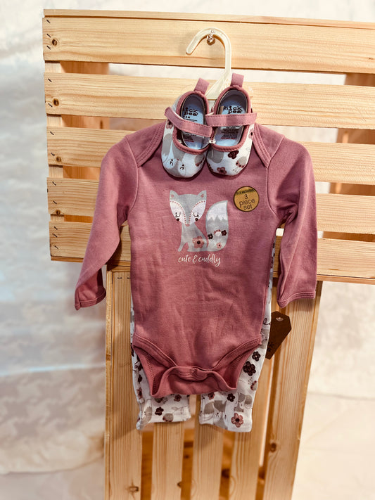 Cute & Cuddly Fox 3-Piece Baby Girl Outfit – Bodysuit, Pants & Shoes Set